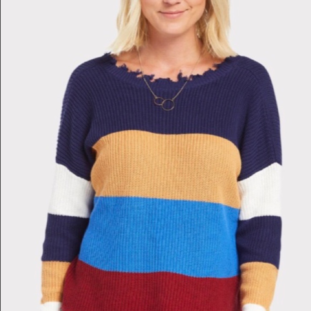 Fate raw hem sweater size medium